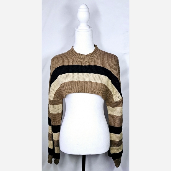 Small Crop Sweater - Picture 1 of 4